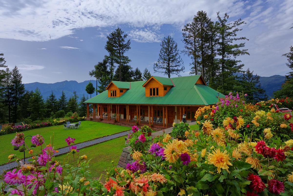 Отель Arcadian Sprucewoods Shogran Экстерьер фото