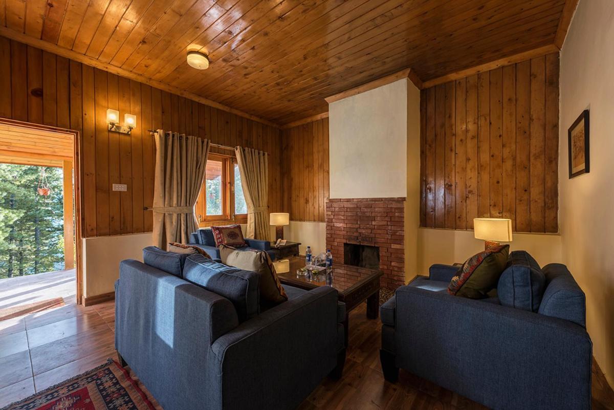 Отель Arcadian Sprucewoods Shogran Экстерьер фото